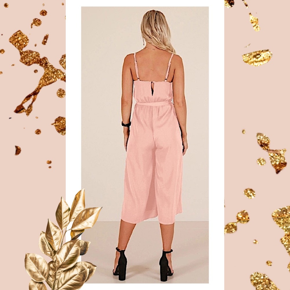 V Neck Wide Leg Capri Belted Jumpsuit NWT - Picture 4 of 8